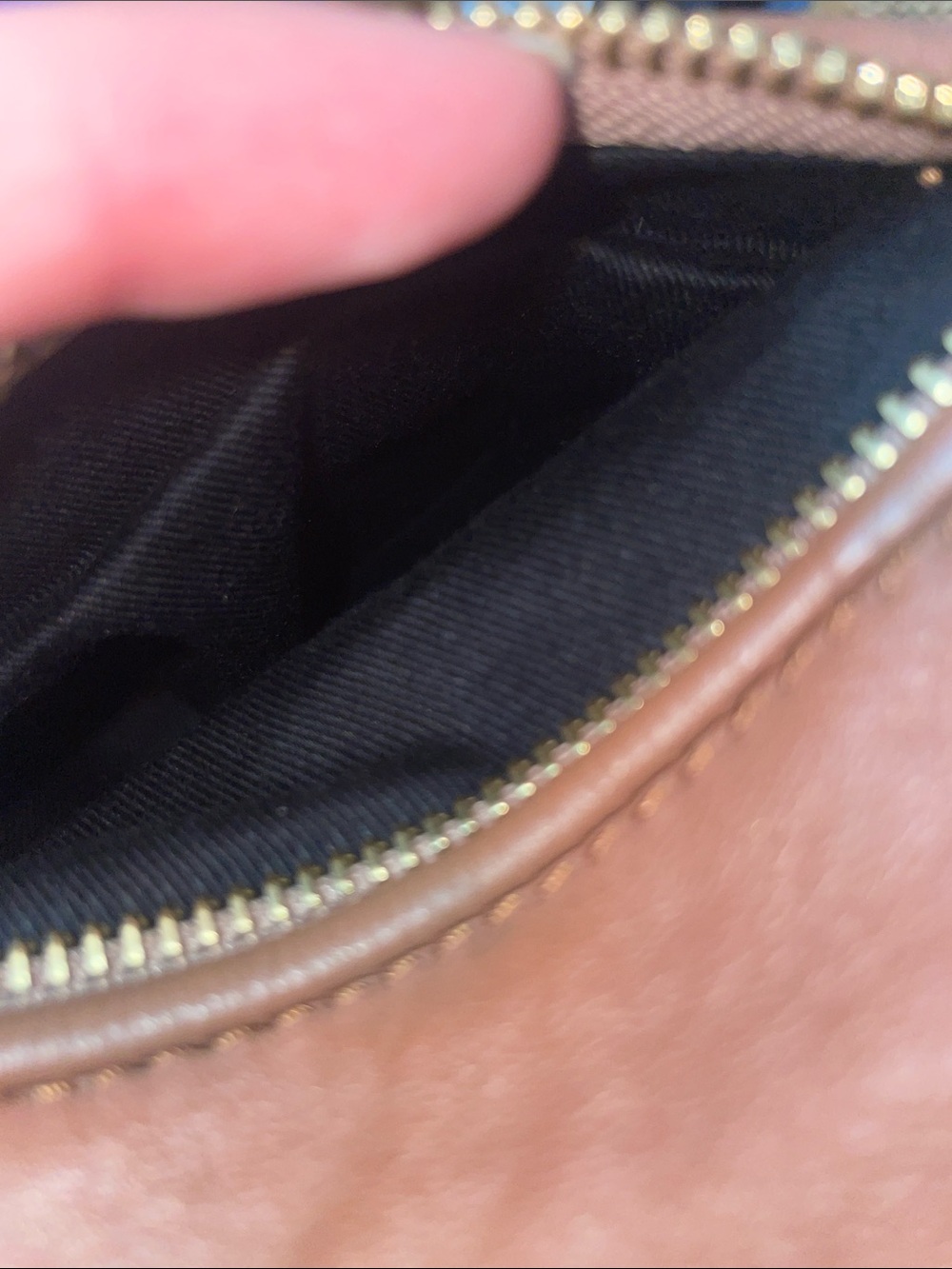 See By Chloé ‘Cherry’ Drawstring Saddle Bag - Picture 15 of 16